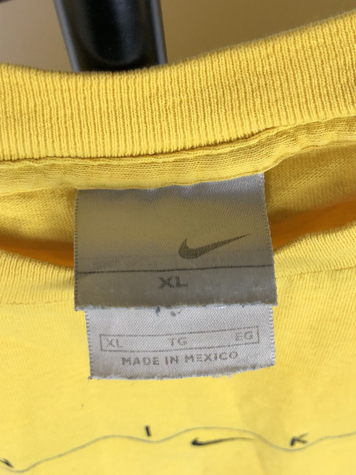 Nike VNTG NIKE 90s RARE CENTRAL LOGO Y2K SPORTSWEAR Size US XL / EU 56 / 4 - 6 Thumbnail