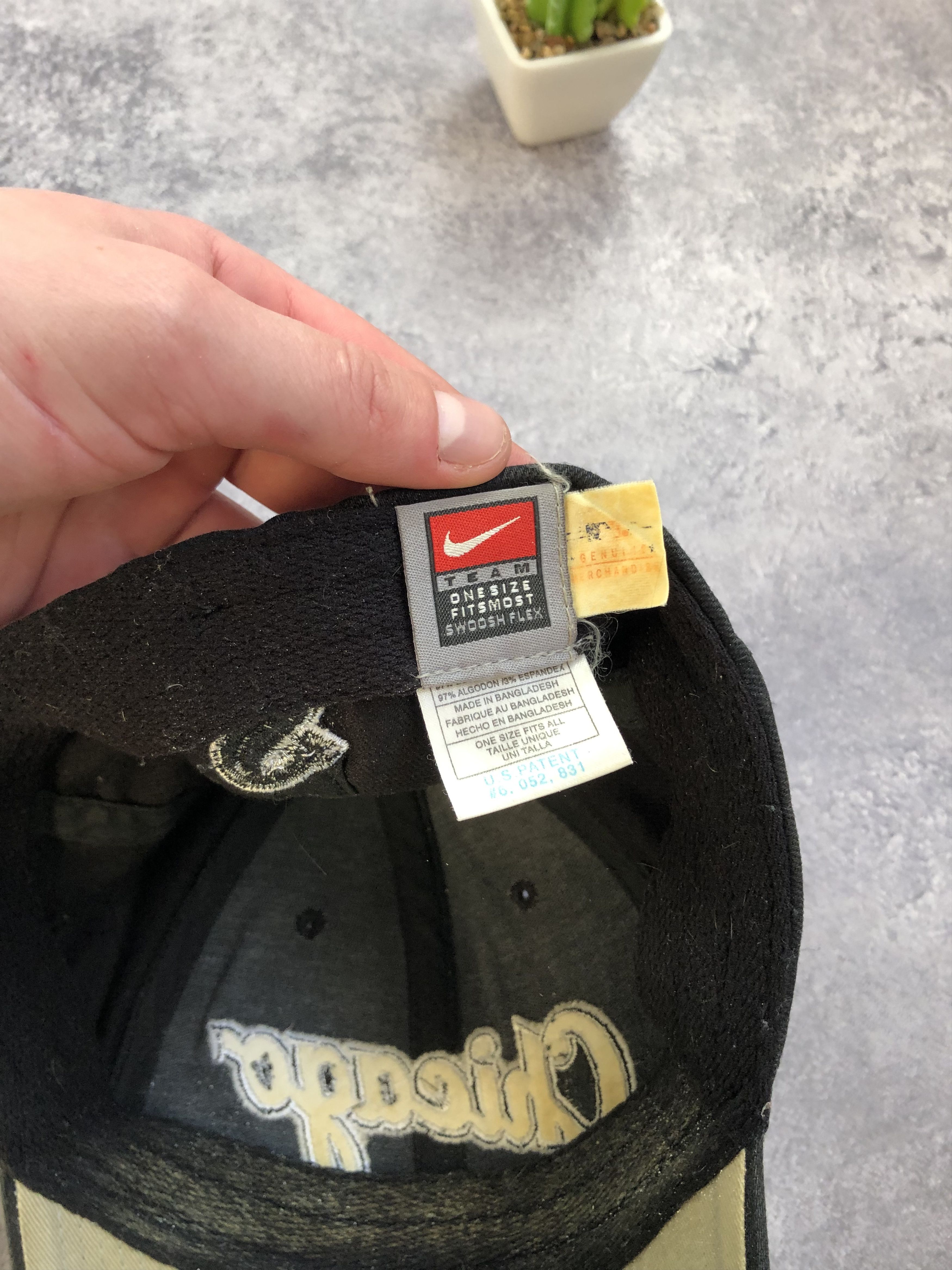 Nike NIKE Chicago Rare Vintage Big Logo Streetwear Casual Size ONE SIZE - 10 Thumbnail