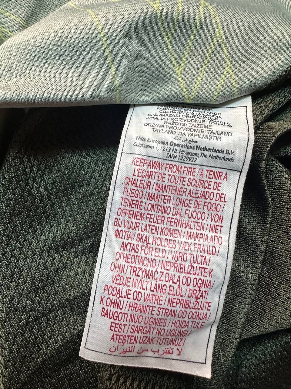 Nike Nike Rare Vintage Y2K Supreme Kith T-Shirt Size US XL / EU 56 / 4 - 8 Thumbnail