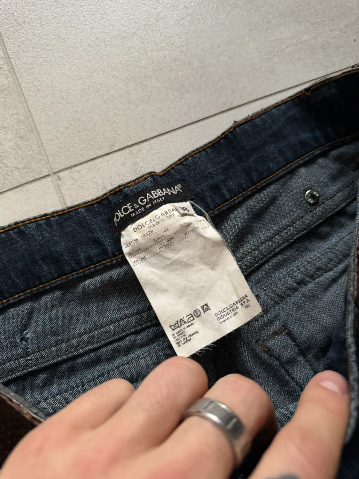 Dolce & Gabbana Vintage Dolce and Gabbana python pants Size 26" / US 2 / IT 38 - 4 Thumbnail