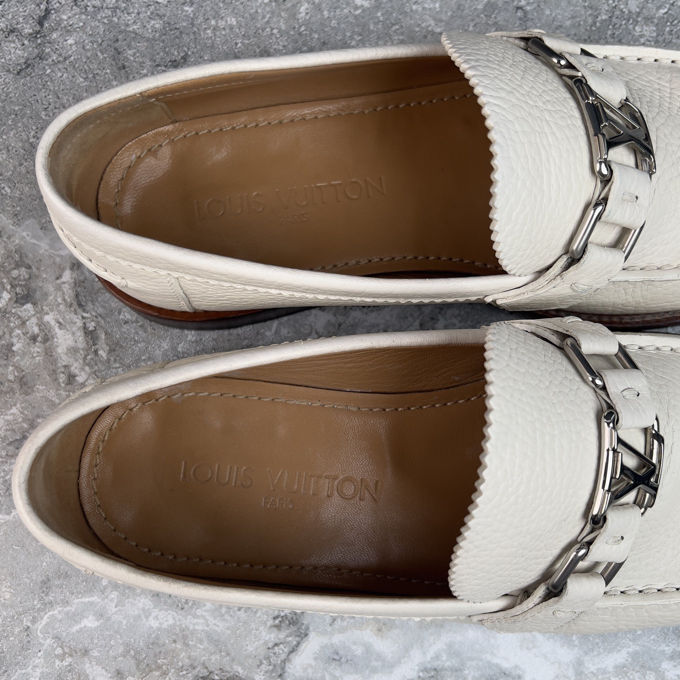 Louis Vuitton LV Major Loafers White Leather Size US 9 / EU 42 - 8 Thumbnail