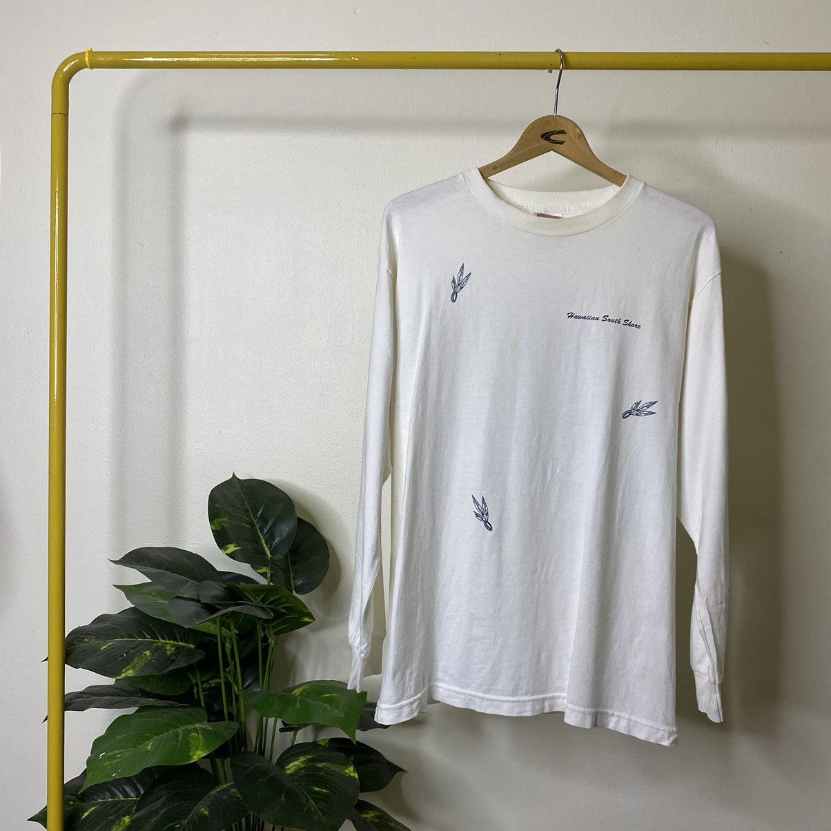 Vintage Vintage 2000s Cheater Five Surf Backhit Graphic L/S T Shirt Size US M / EU 48-50 / 2 - 5 Thumbnail