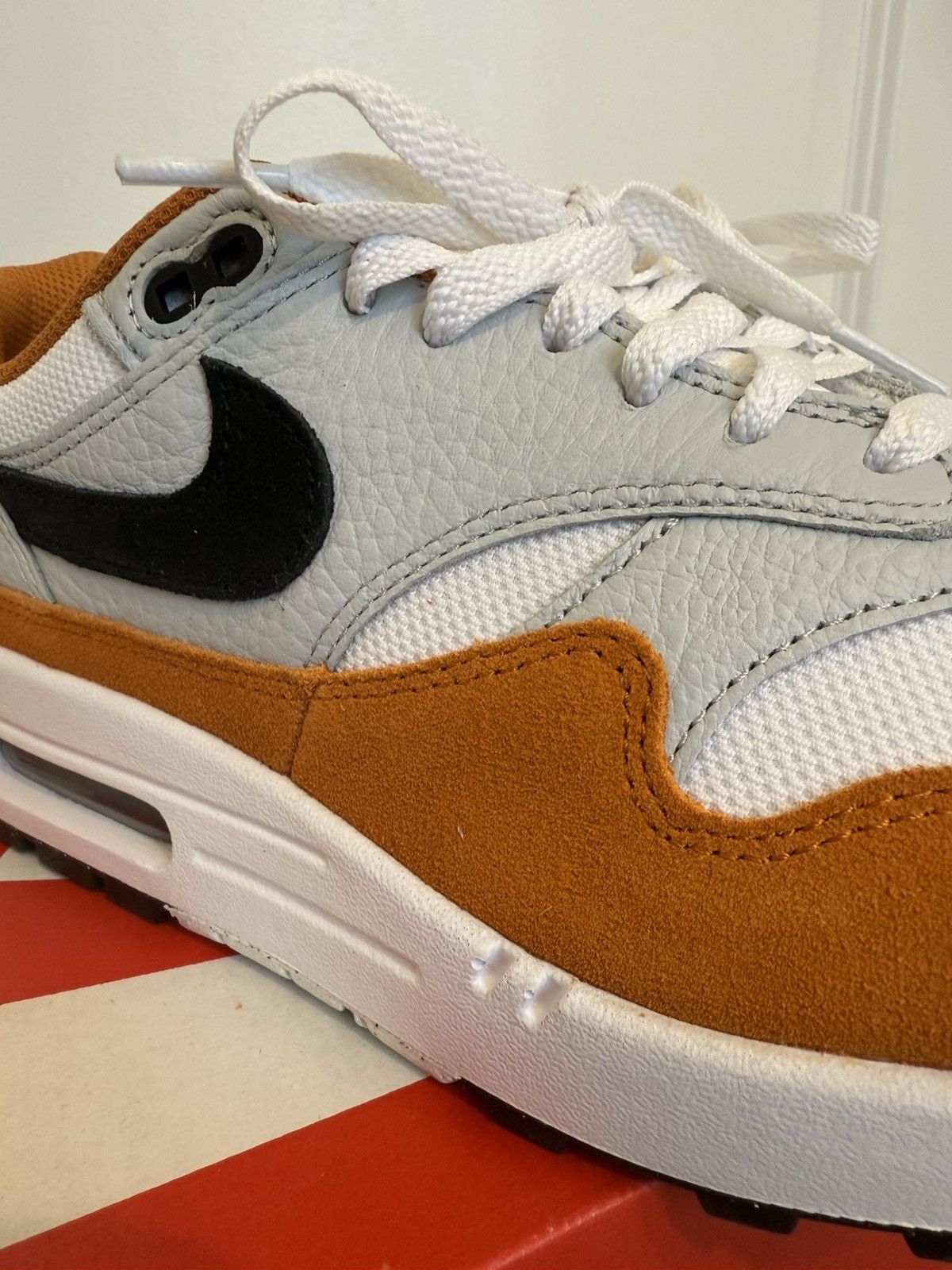 Nike Air Max 1 Size US 9 / EU 42 - 3 Thumbnail