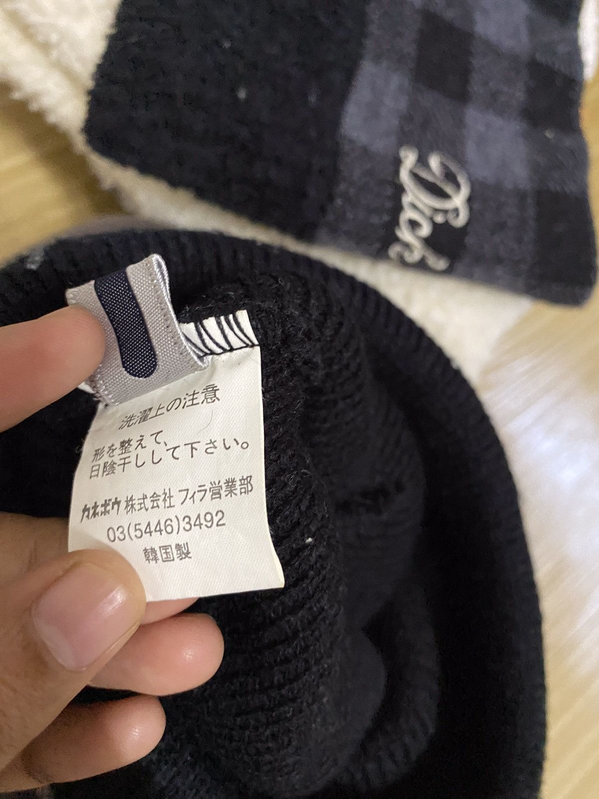 Fila × Vintage Vintage Fila Small Logo Beanie Hat Size ONE SIZE - 6 Thumbnail