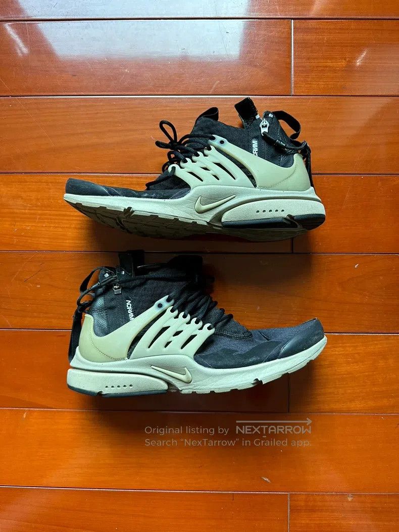 Acronym Acronym size XS Color-matched sneakers Size US 6 / EU 39 - 2 Thumbnail