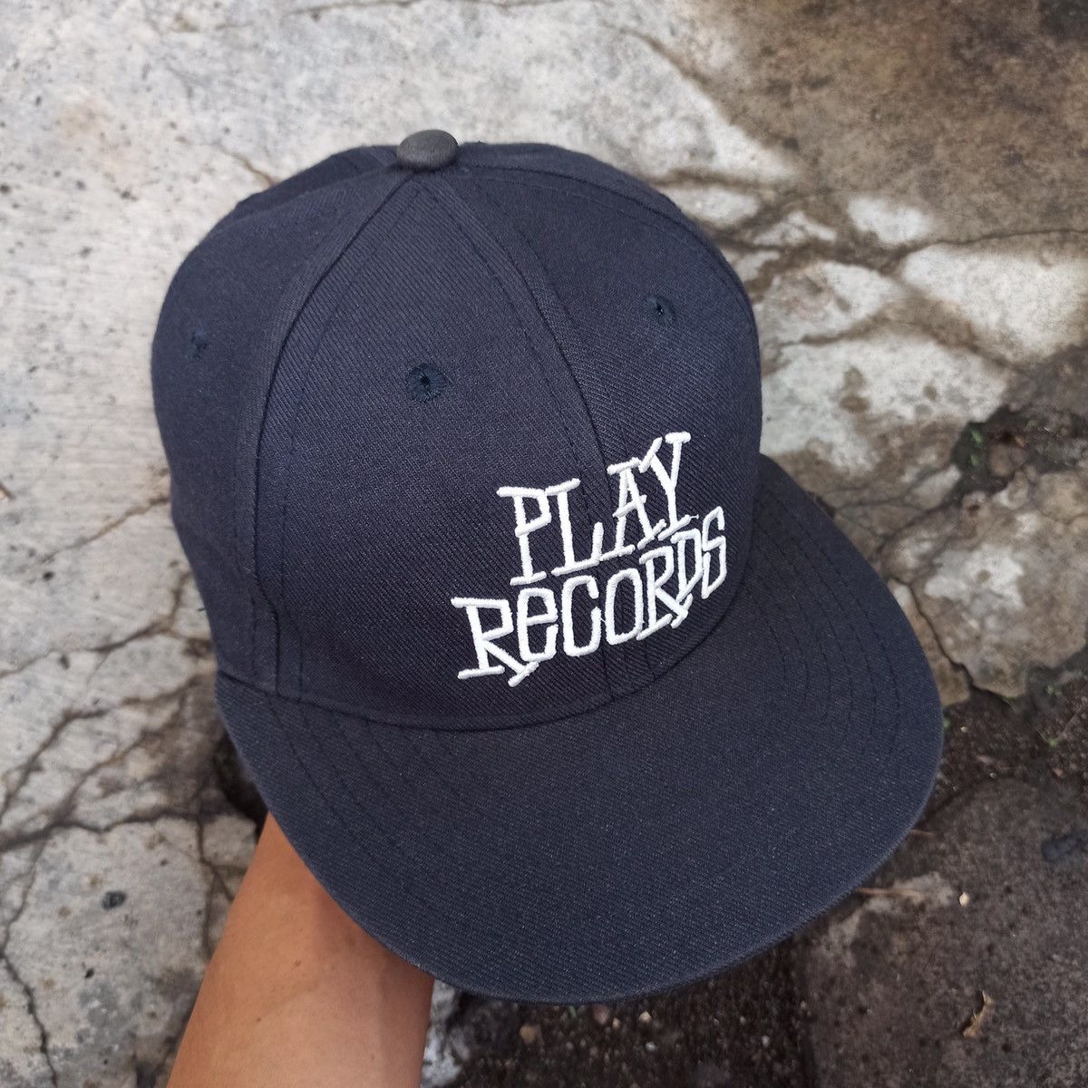 Quintin Co. × Stussy 🔥🔥 Rare. Stussy x Quintin Co. “Play record” Snapback Size ONE SIZE - 10 Thumbnail