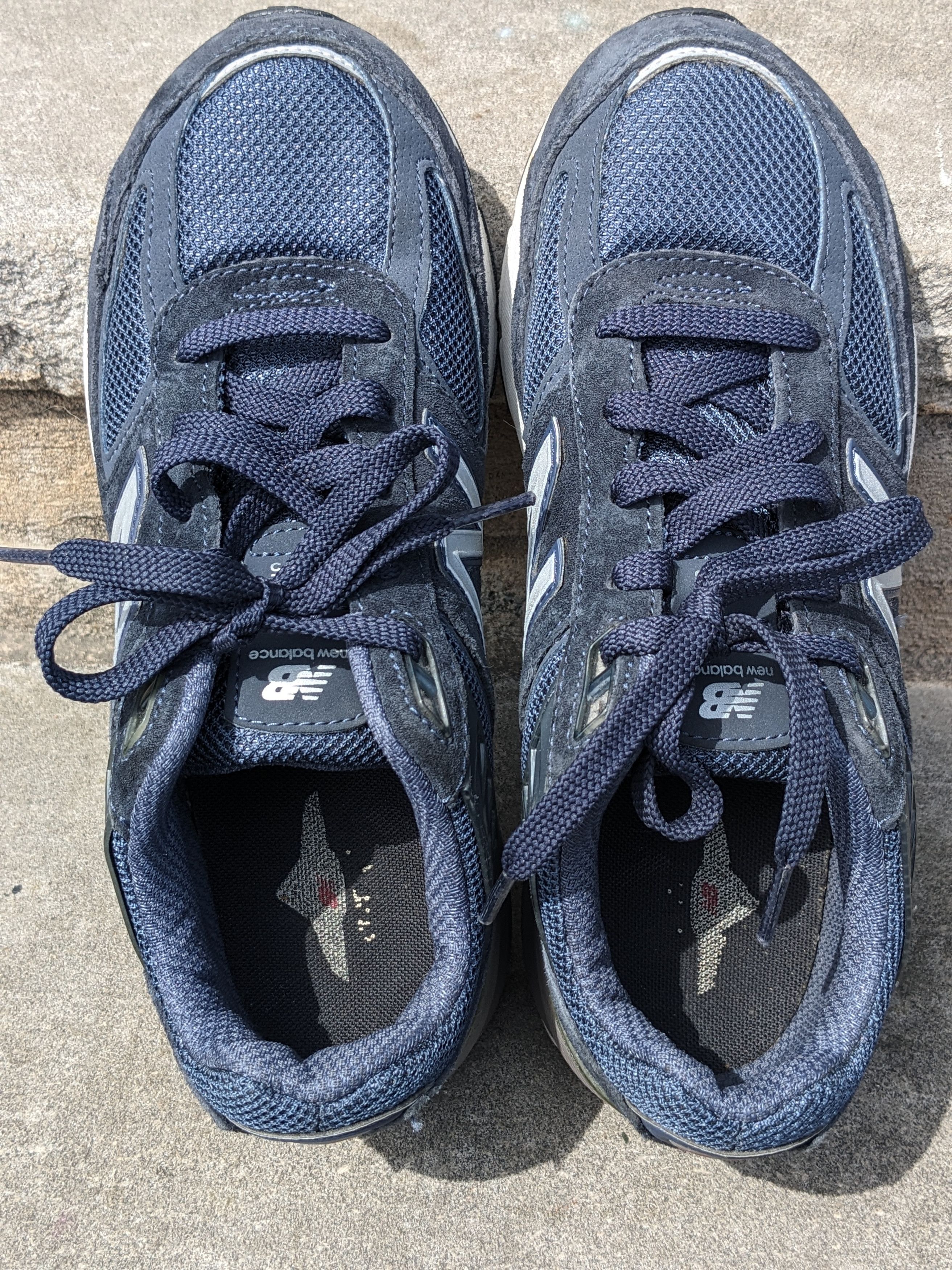 Designer × New Balance New Balance 990v5 Boys Size 5 Navy Blue Youth Shoes GC990NV5 Size US 5 / EU 37 - 3 Thumbnail