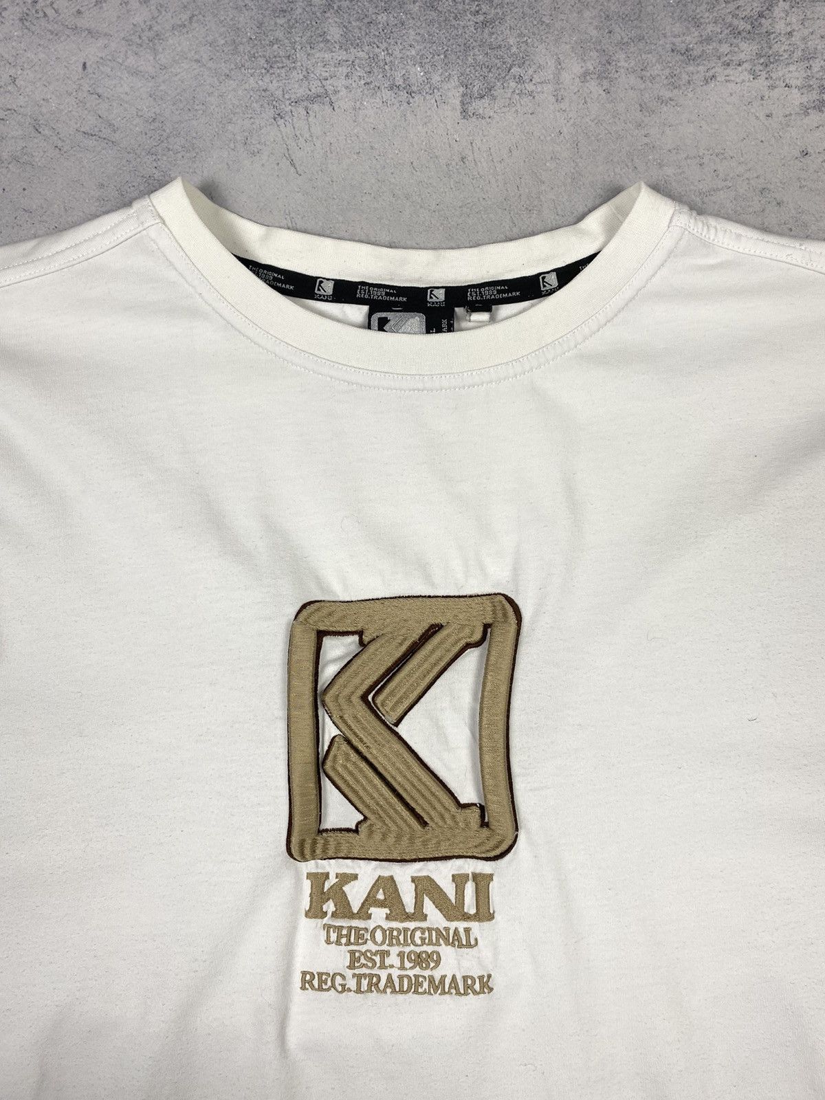 Karl Kani Karl Kani Embroidered Center Logo Hip Hop Rap T Shirt Size US L / EU 52-54 / 3 - 5 Thumbnail