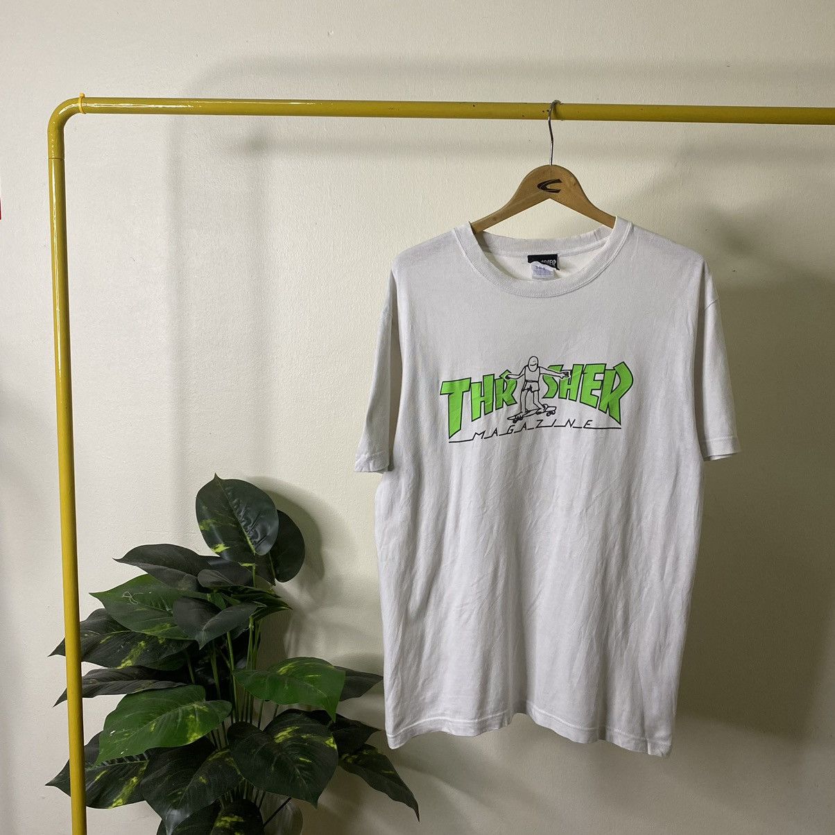 Thrasher × Vintage Vintage Y2K Thrasher Skateboard Magazine Tee Size US L / EU 52-54 / 3 - 1 Thumbnail