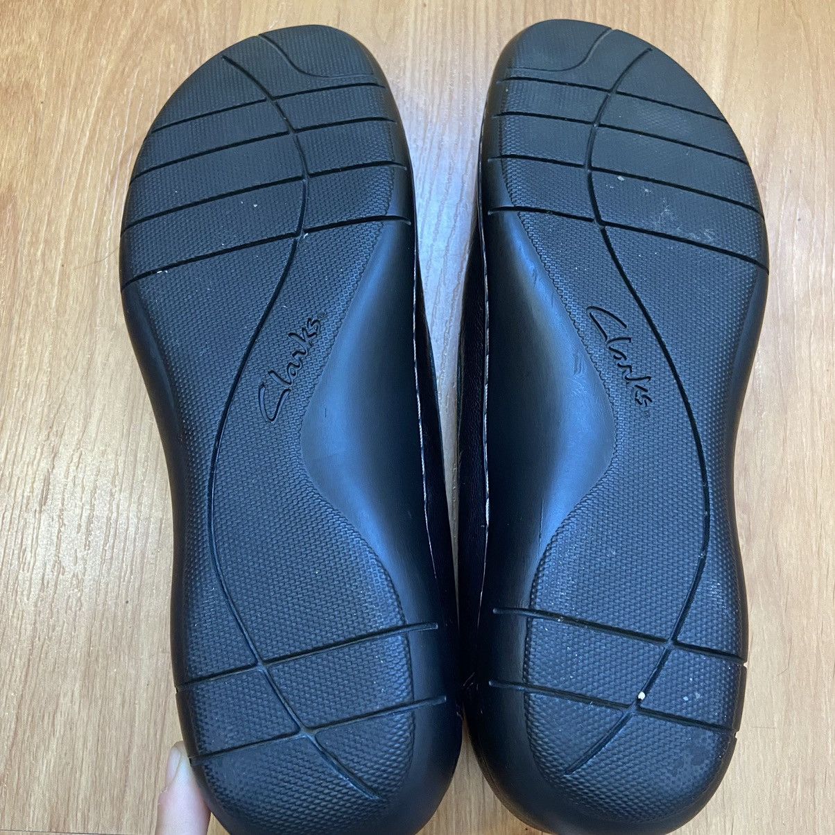 Clarks Clarks Women’s Bendables Slip On Shoes Size 10M Size US 10 / IT 40 - 6 Thumbnail
