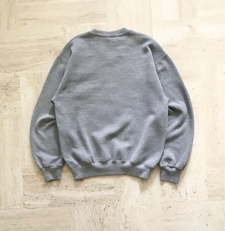 Russell Athletic 90s usa vintage russell athletic track and field crewneck Size US M / EU 48-50 / 2 - 4 Thumbnail