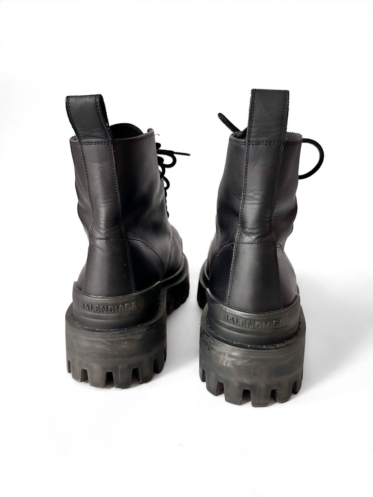 Balenciaga Balenciaga strike boots clear outsole Size US 7.5 / EU 40-41 - 9 Thumbnail