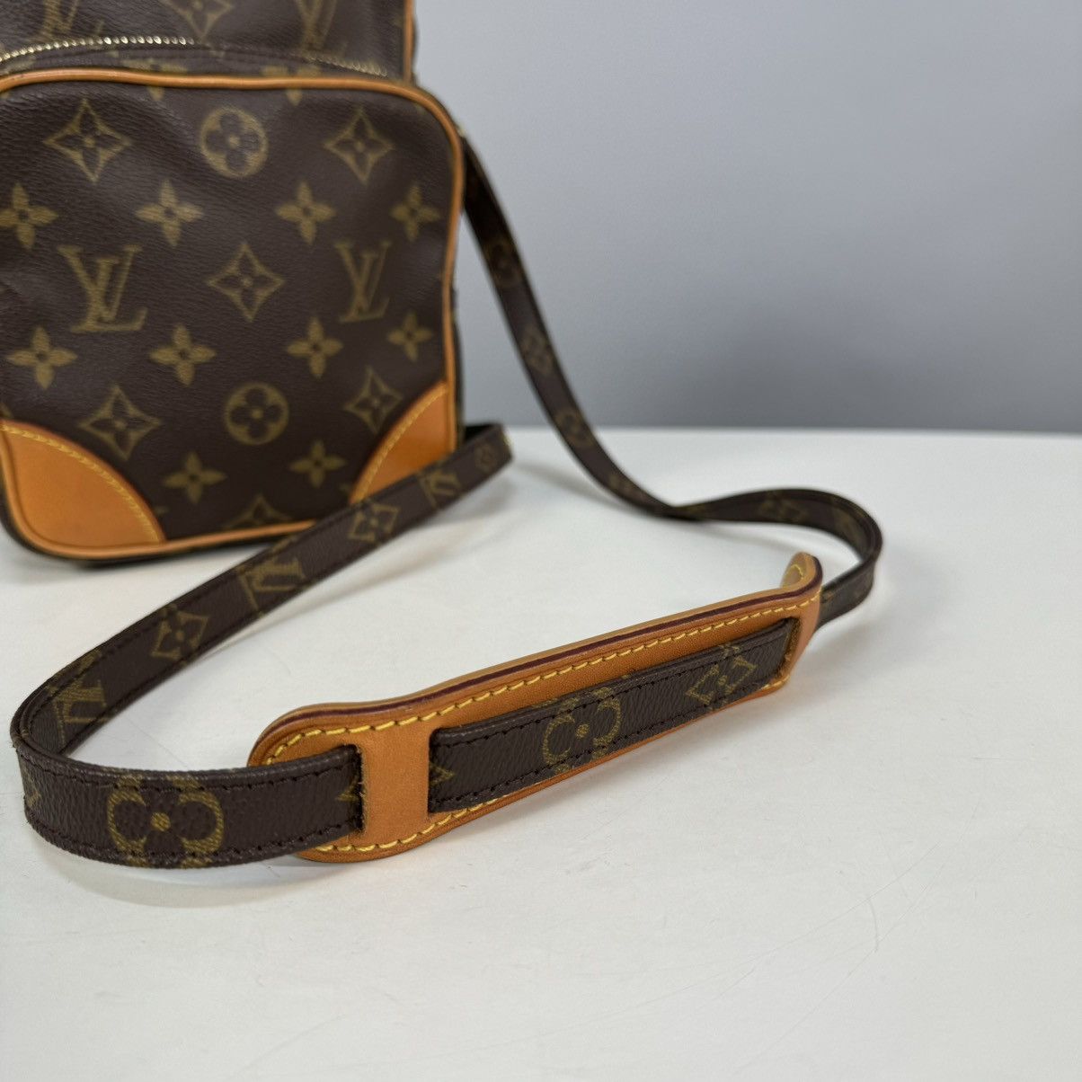 Louis Vuitton LOUIS VUITTON AMAZONE LV MONOGRAM Size ONE SIZE - 3 Thumbnail