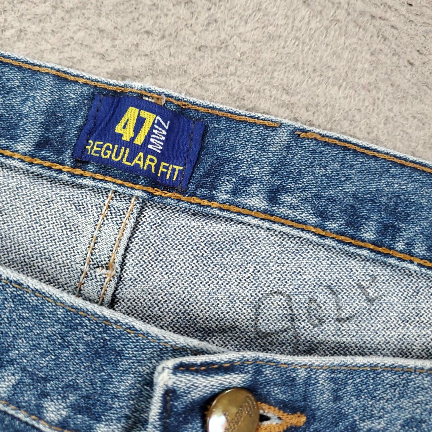 Wrangler Wrangler Jeans 47MWZ Mens 40 X 30 Regular Fit Straight Leg Worn Distressed 40x30 Size US 40 / EU 56 - 7 Thumbnail