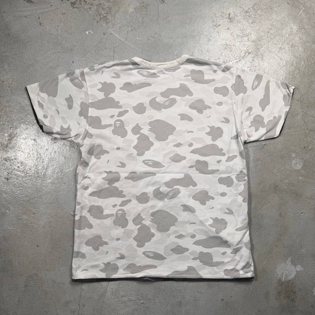 Bape A Bathing Ape (BAPE) Vintage Reversible Camo Tee Size US L / EU 52-54 / 3 - 2 Thumbnail