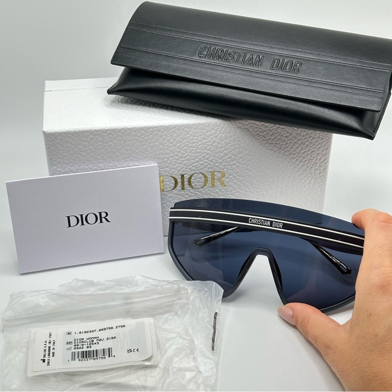 Dior NEW DIORCLUB M2U 31B0 Matte Navy Blue/Blue Unisex Sunglasses Size ONE SIZE - 10 Thumbnail