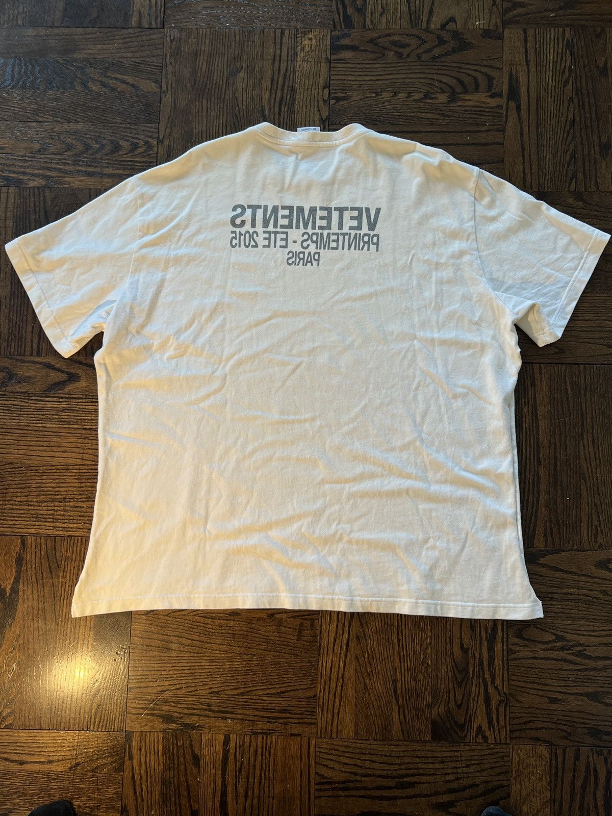 Vetements Vestments Printemps - Ete 2015 Paris Side Slit Hem Tee Size US M / EU 48-50 / 2 - 9 Thumbnail