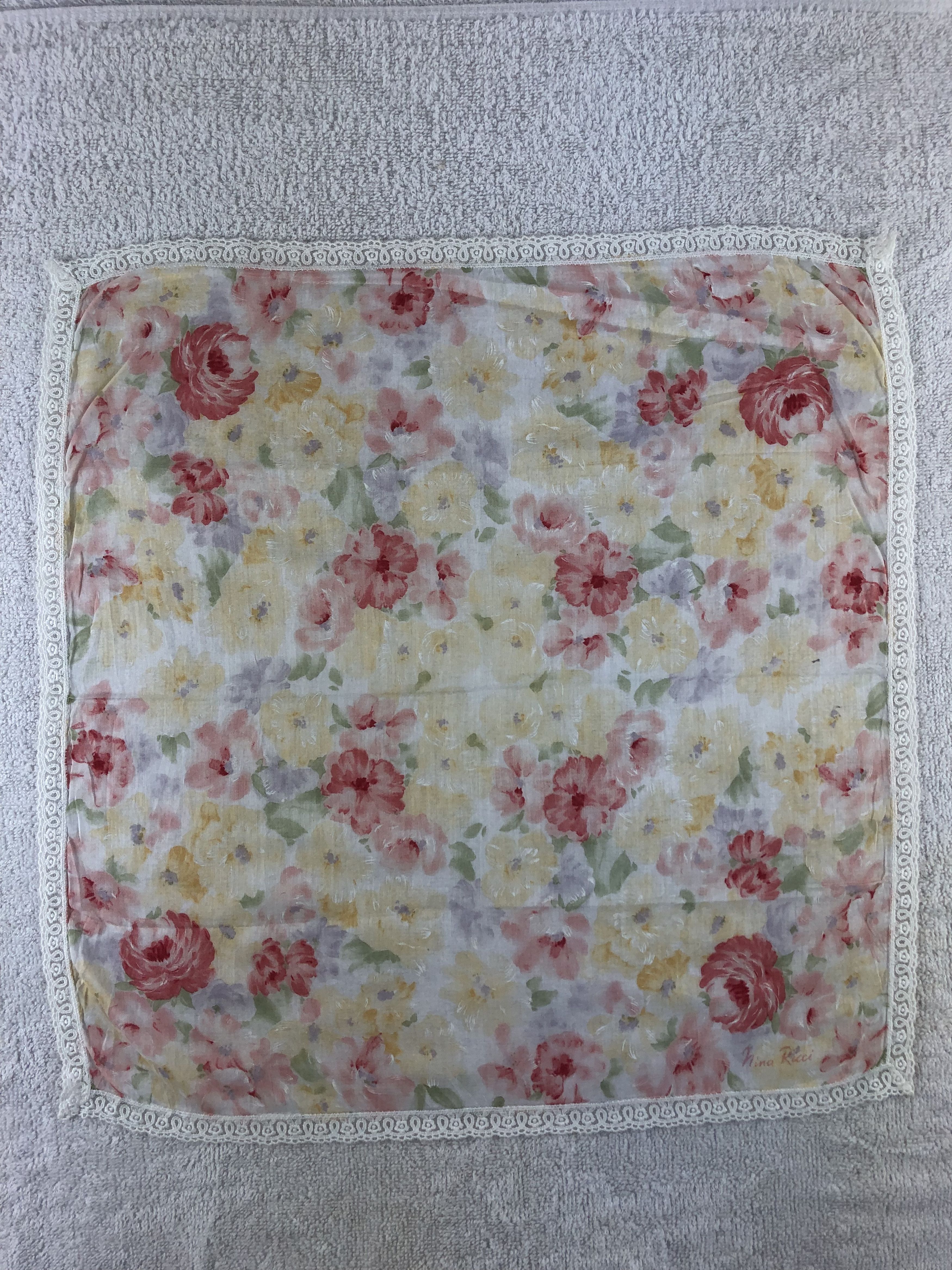 Nina Ricci Nina Ricci Handkerchief / Bandana / Neckerchief Size ONE SIZE - 3 Thumbnail
