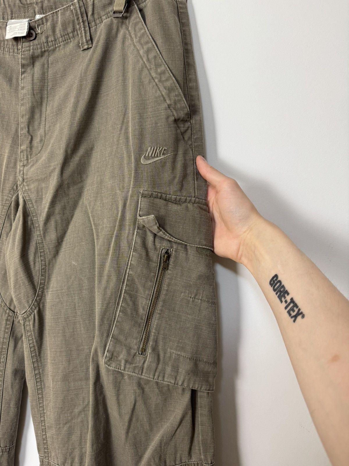 Nike Vintage Nike parachute cargo khaki pants military streetwear Size US 32 / EU 48 - 3 Thumbnail