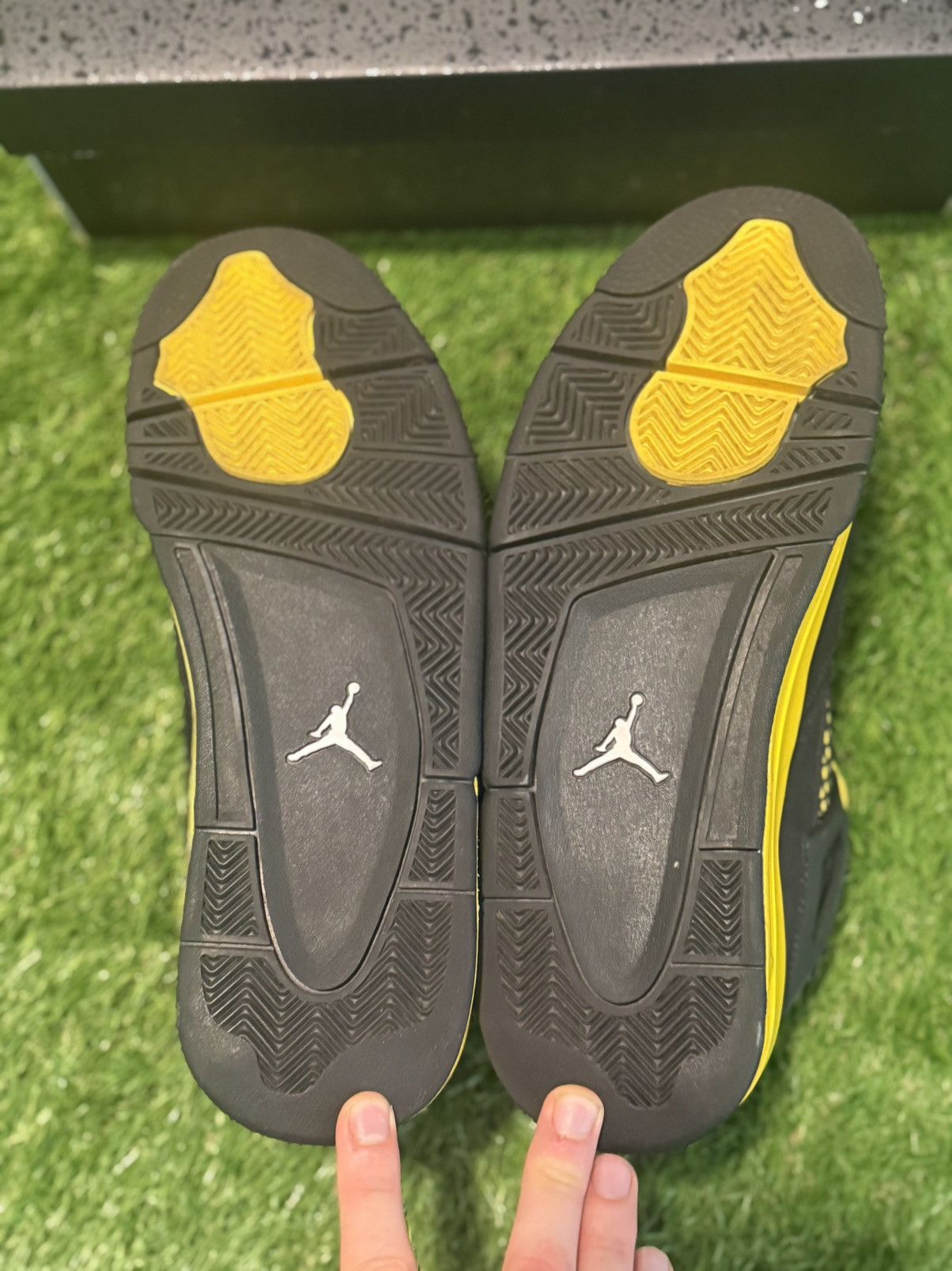Jordan Brand Jordan 4 Thunder Size US 10 / EU 43 - 8 Thumbnail