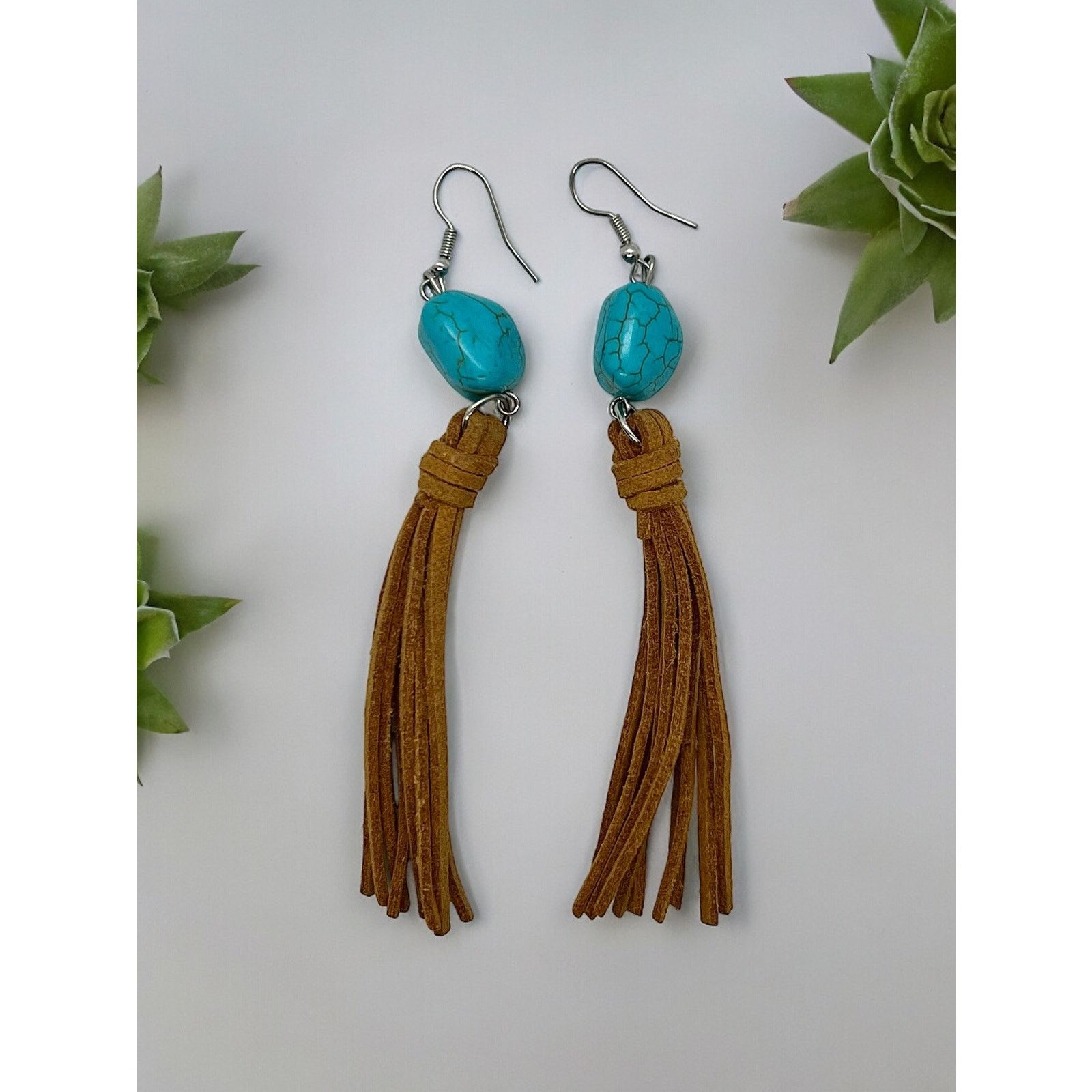 Vintage Faux Turquoise & Suede Leather Dangle Earrings Southwestern Size ONE SIZE - 1 Thumbnail