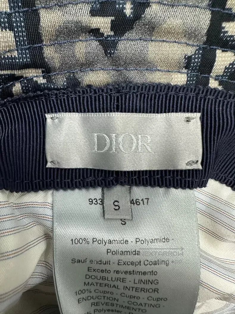 Dior Dior Size S Old flower graffiti fisherman's hat Size ONE SIZE - 4 Thumbnail