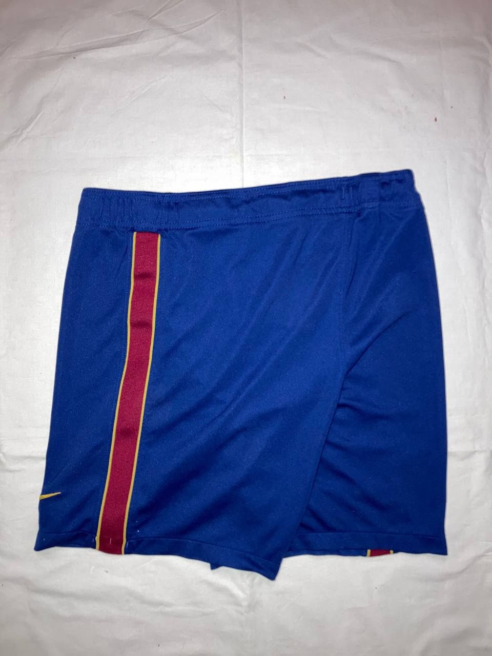 Nike NIKE BARCELONA HOME 2013/2014 FOOTBALL SOCCER SHORTS SIZE M Size US 30 / EU 46 - 9 Thumbnail