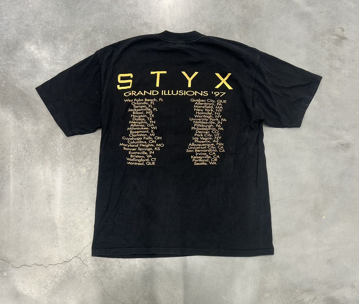 Vintage Vintage 1997 Styx tour tee Size US XL / EU 56 / 4 - 2 Thumbnail