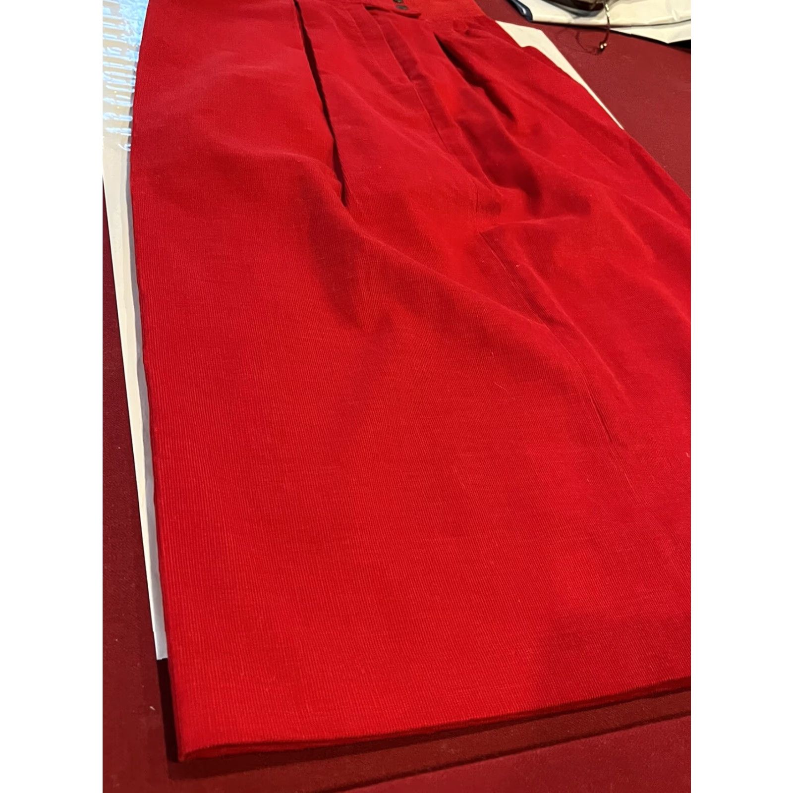 Vintage VINTAGE RED MIDI Pencil Skirt 7/8 High Waist Corduroy Pleats Pockets College Town Women's Skirt Size 28" / US 6 / IT 42 - 5 Thumbnail