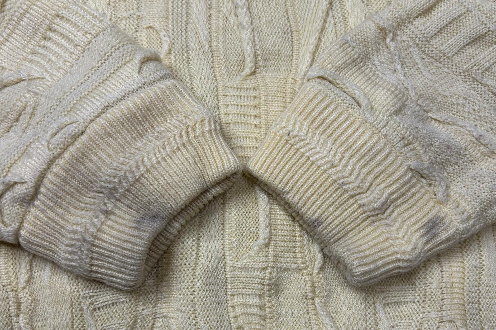 Coogi Coogi Polo Sweater Mens 2XL Wool 3D Knit Biggie Yellow 90s Size US XXL / EU 58 / 5 - 6 Thumbnail