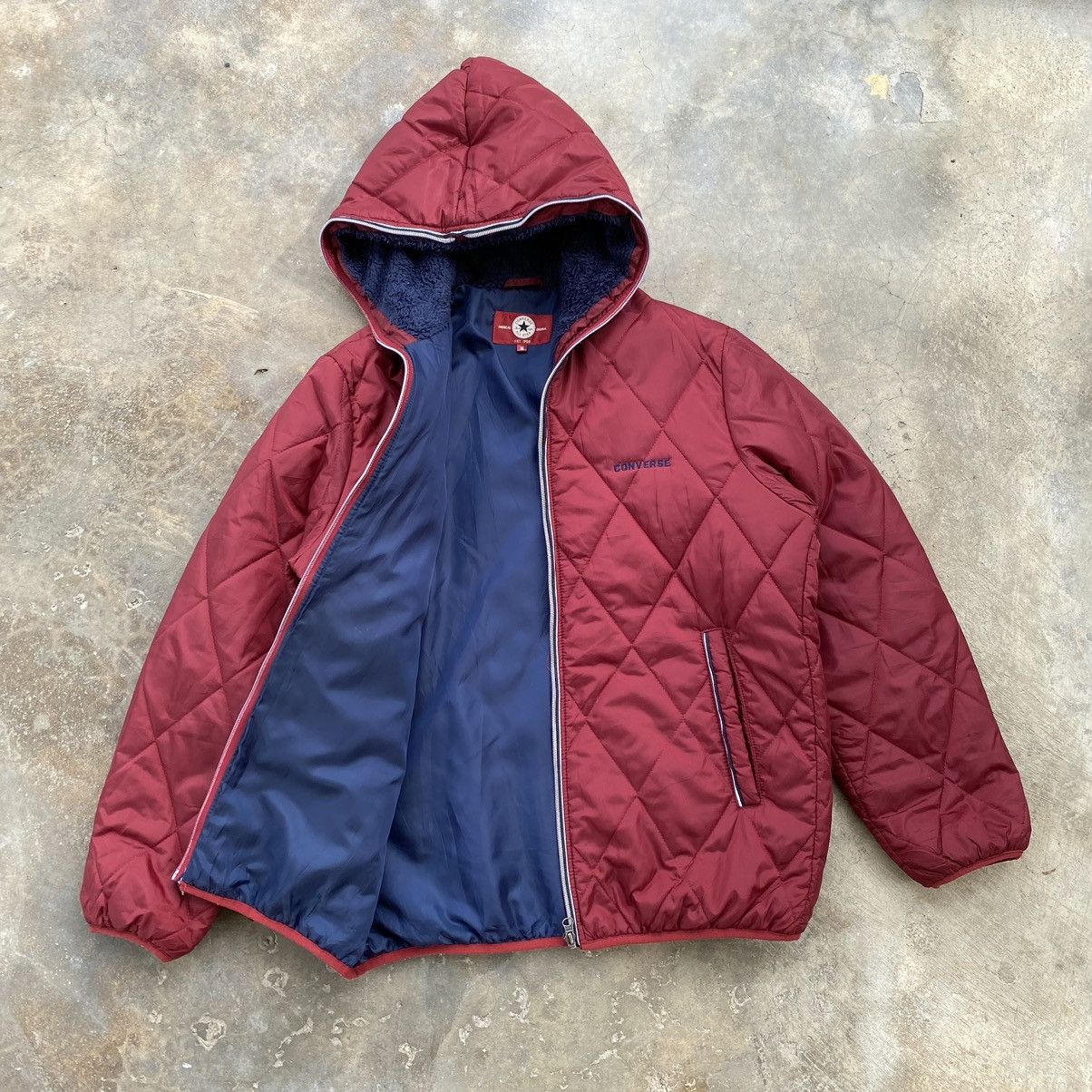 20471120 × Converse Converse Puffer Jacket Hooded Nice Design Size US M / EU 48-50 / 2 - 4 Thumbnail