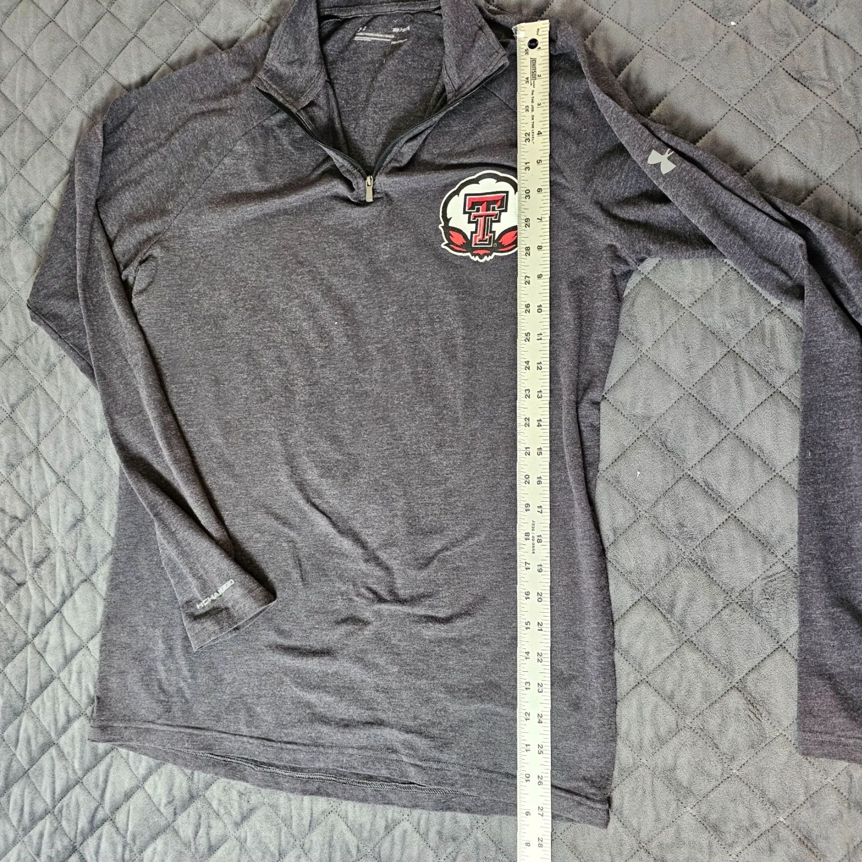 Under Armour UNDER ARMOUR LOOSE Men's Long Sleeve 1/4 Zip Pullover Sweater Gray Texas Tech Pullover Mock Neck Activewear Casual 1/4 Zip Size US M / EU 48-50 / 2 - 5 Thumbnail