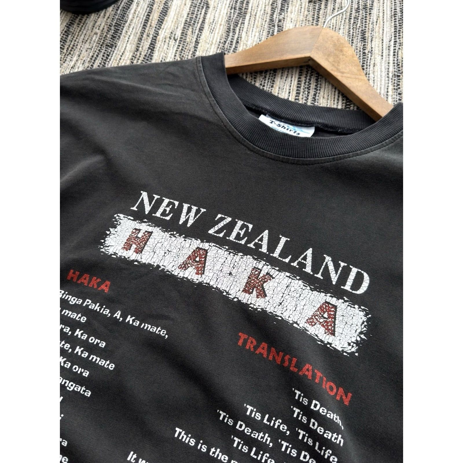 Vintage VINTAGE 90s T-Shirt New Zealand NZ Haka Translation Merch Black L Men Shirt Mens Size US L / EU 52-54 / 3 - 3 Thumbnail