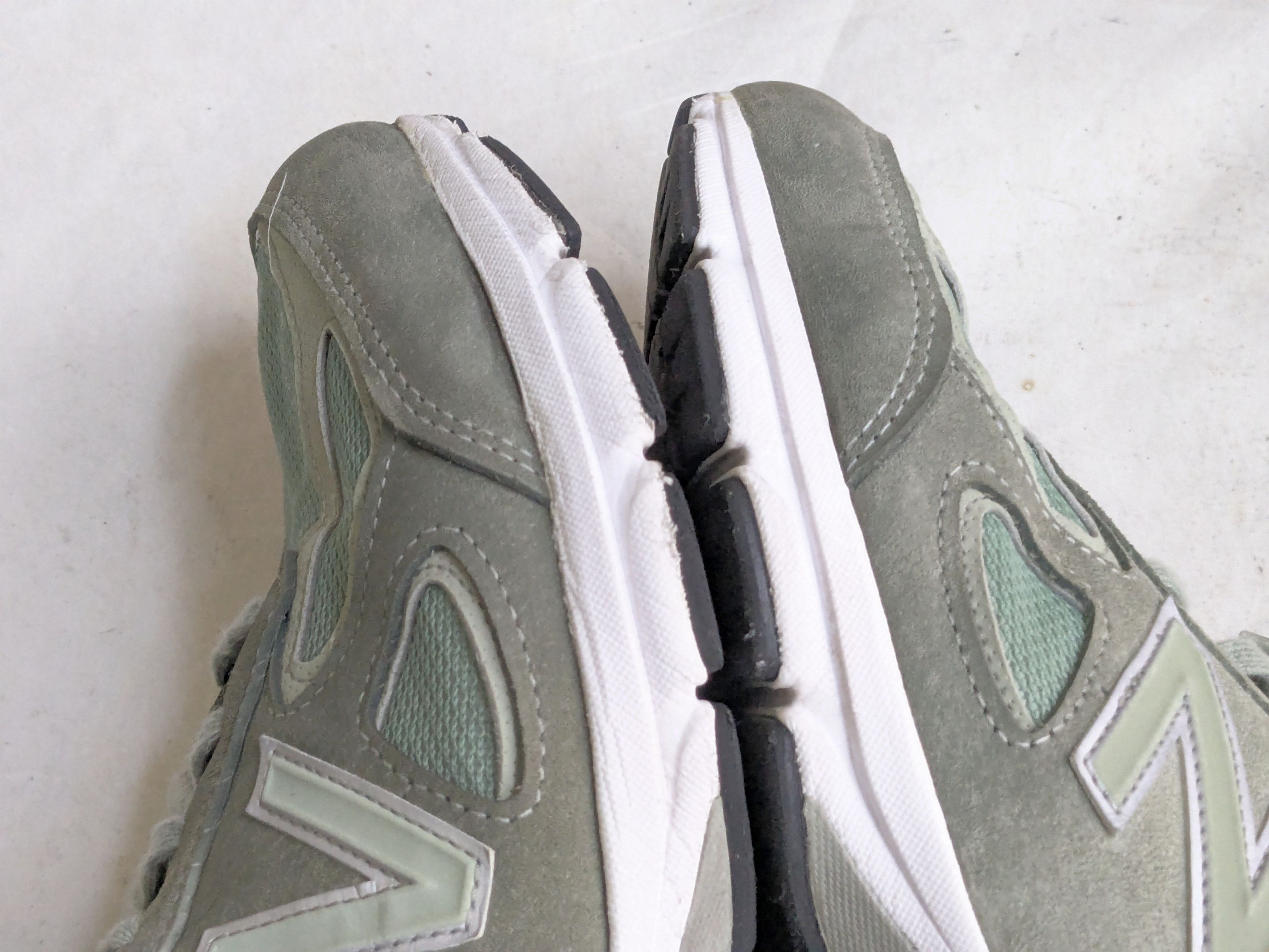 New Balance New Balance 990V4 12 D Mint Green Suede Castlerock Size US 12 / EU 45 - 11 Thumbnail