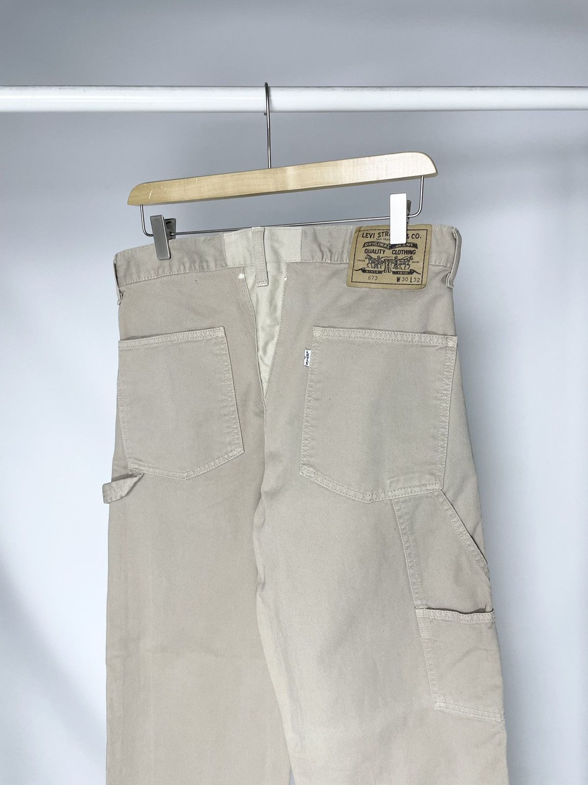 Levi's Vintage Clothing Levi’s 673 90s Vintage Beige Work Wear Carpenter Pants Jeans Size US 32 / EU 48 - 2 Thumbnail