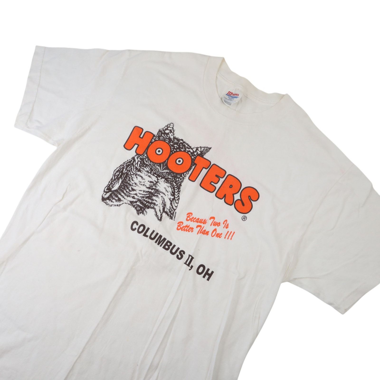 Vintage Vintage Hooters Restaurant Graphic T Shirt Size US L / EU 52-54 / 3 - 2 Thumbnail