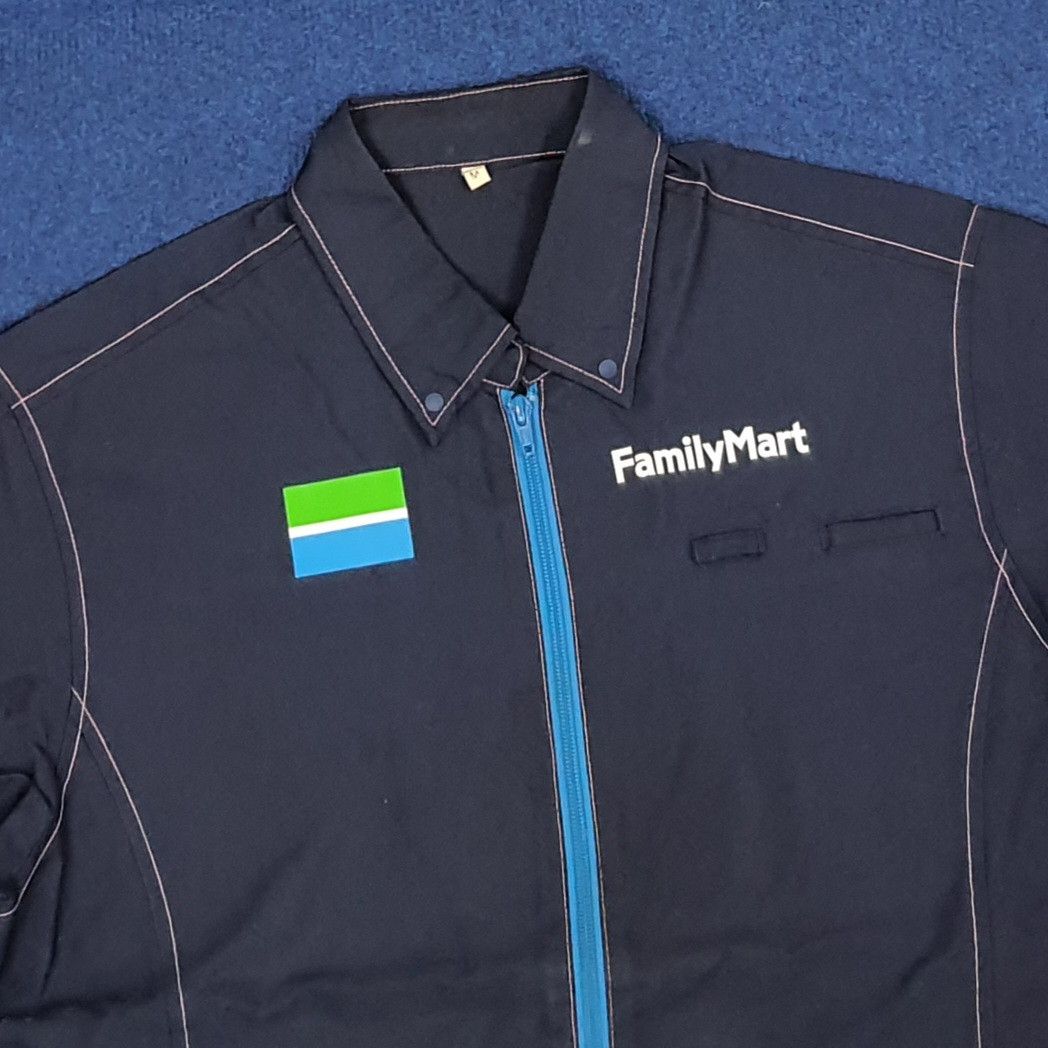 Japanese Brand Vintage FamilyMart Japan Staff Workwear Uniform C276N27 Size US M / EU 48-50 / 2 - 2 Thumbnail