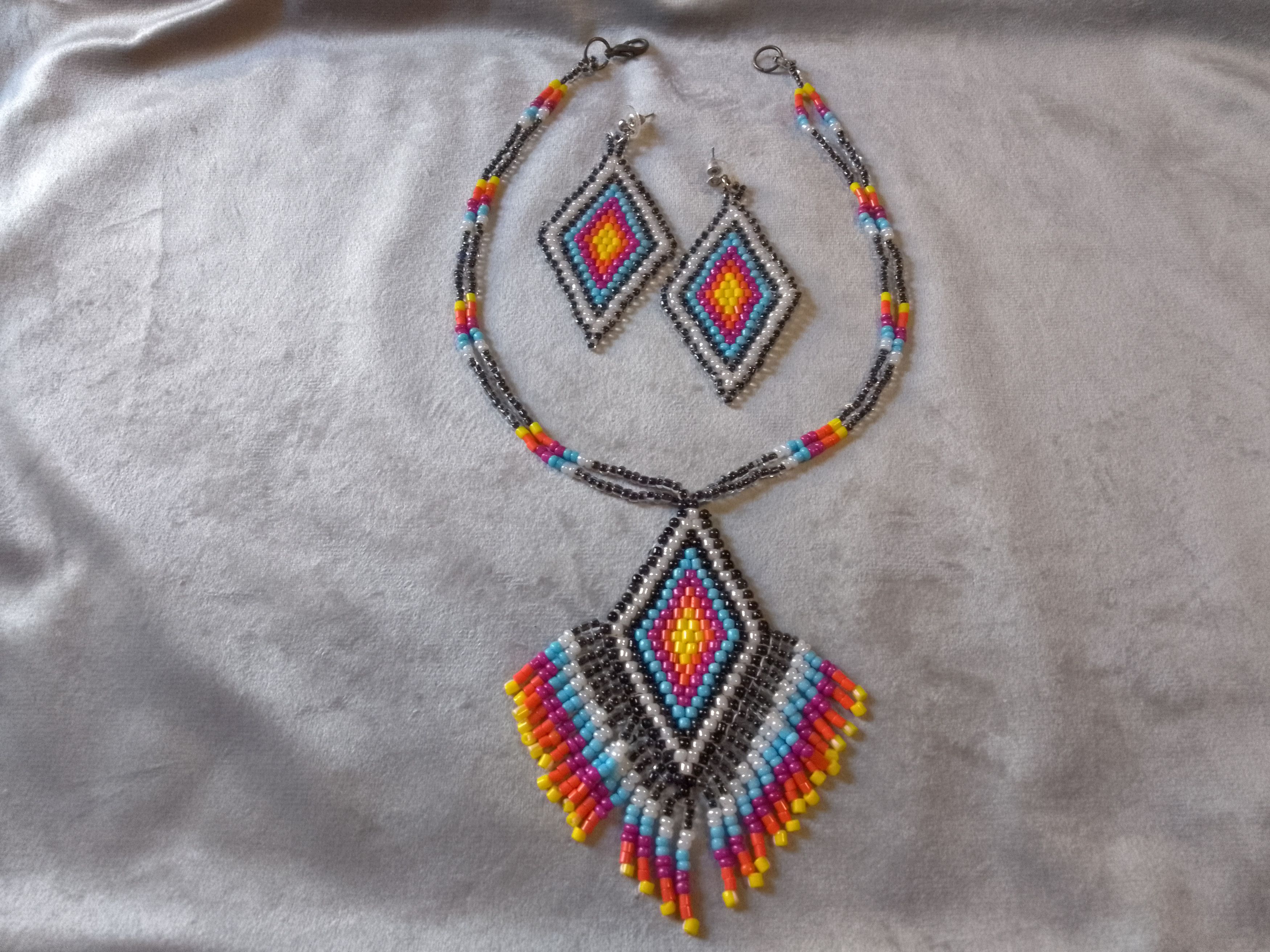 Handmade Necklace Ethnic Native American style Earrings Pendant bangs Size ONE SIZE - 1 Thumbnail