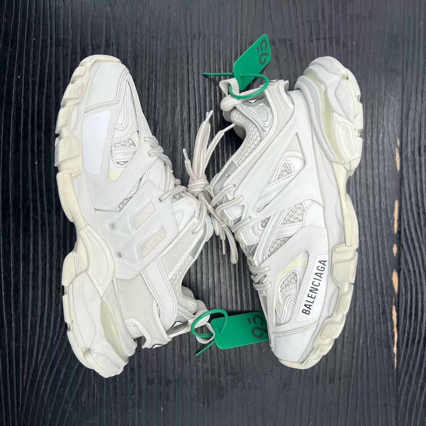 Balenciaga Balenciaga Track White 36 Like New with Box Size US 6 / IT 36 - 2 Thumbnail