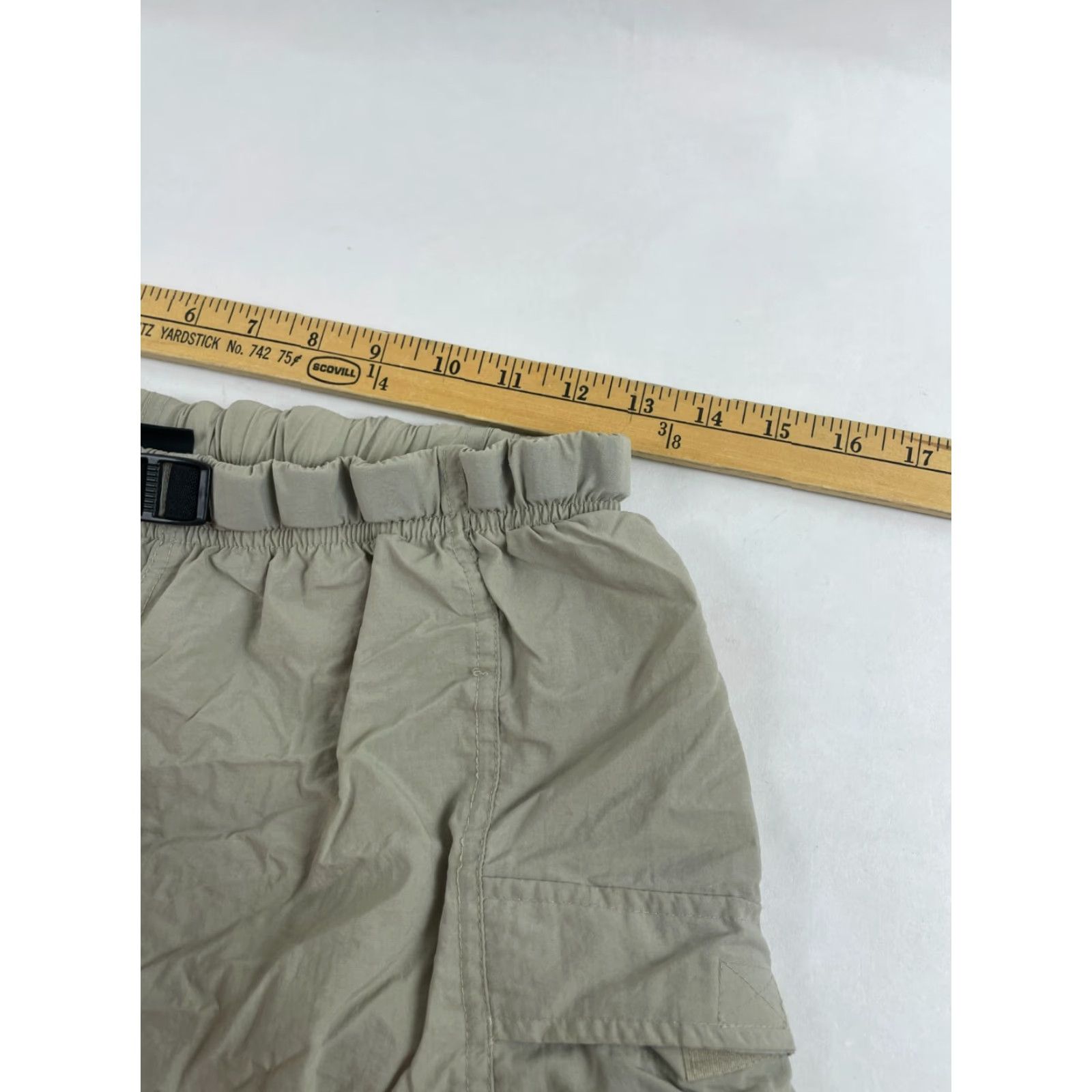 Vintage HEAD Shorts Men’s S Tan Solid Belted Outdoor Hiking Casual Travel Brown 90s? Size US 29 - 4 Thumbnail