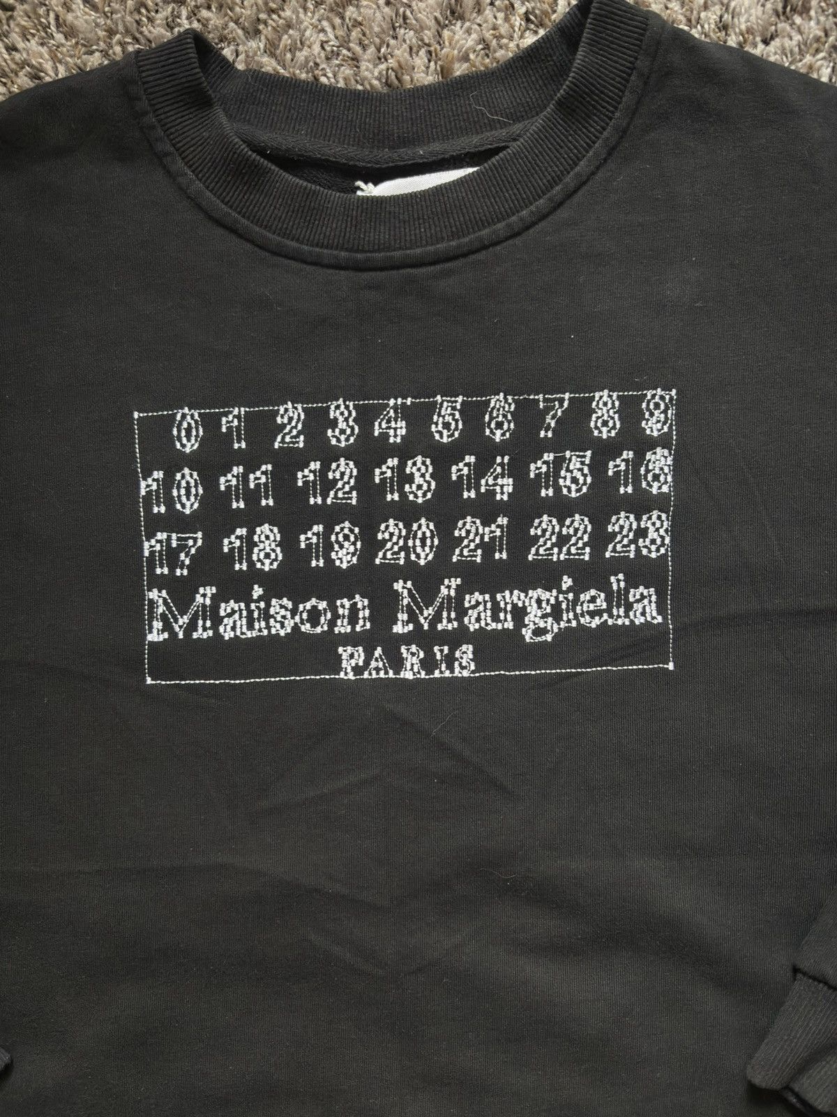 Maison Margiela Maison Margiela 10 Embroidered Numeric Logo Crew Sweater Size L / US 10 / IT 46 - 1 Thumbnail