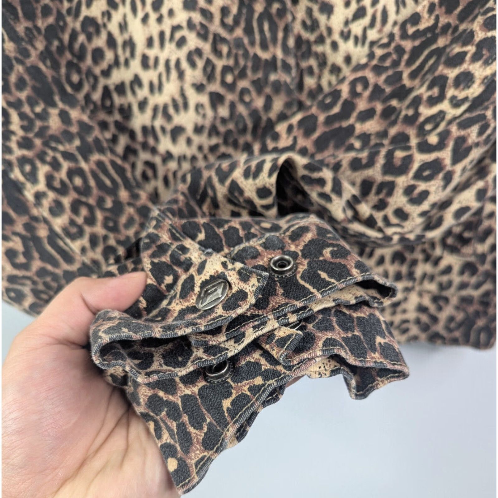 Fubu VINTAGE FUBU Crop Jacket Womens XL Leopard Print Snap Button 90s Y2K Streetwear Size XL / US 12-14 / IT 48-50 - 3 Thumbnail