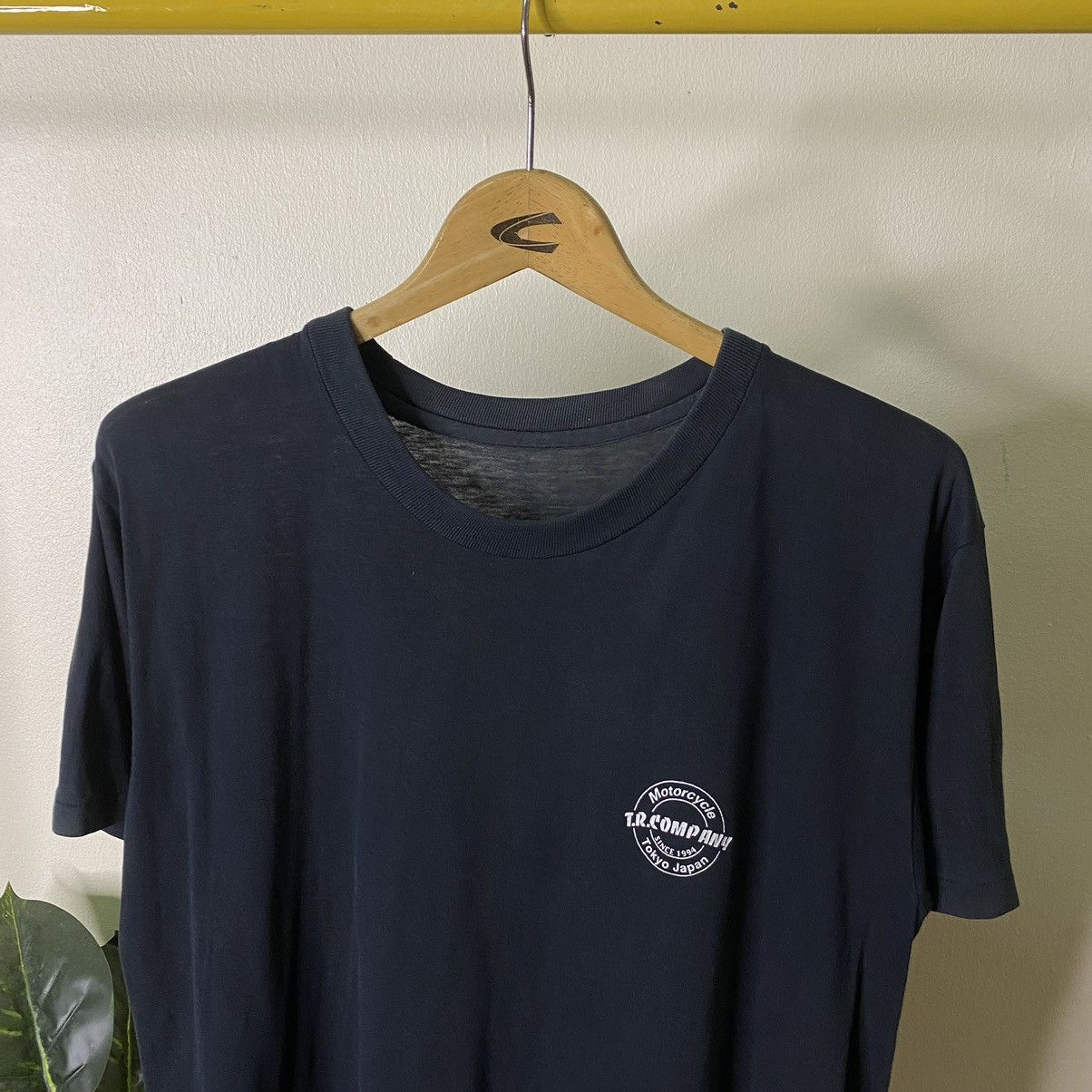 Independent Truck Co. × West Coast Choppers Vintage 1990s TR Company Motorcycle Tokyo Japan Choppers Tee Size US M / EU 48-50 / 2 - 5 Thumbnail