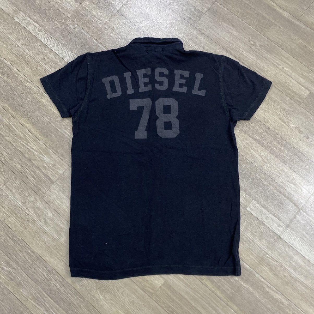 Diesel 2000s Diesel Your Head 78 Big Logo Polo Shirt Luxury Y2k Size US S / EU 44-46 / 1 - 11 Thumbnail