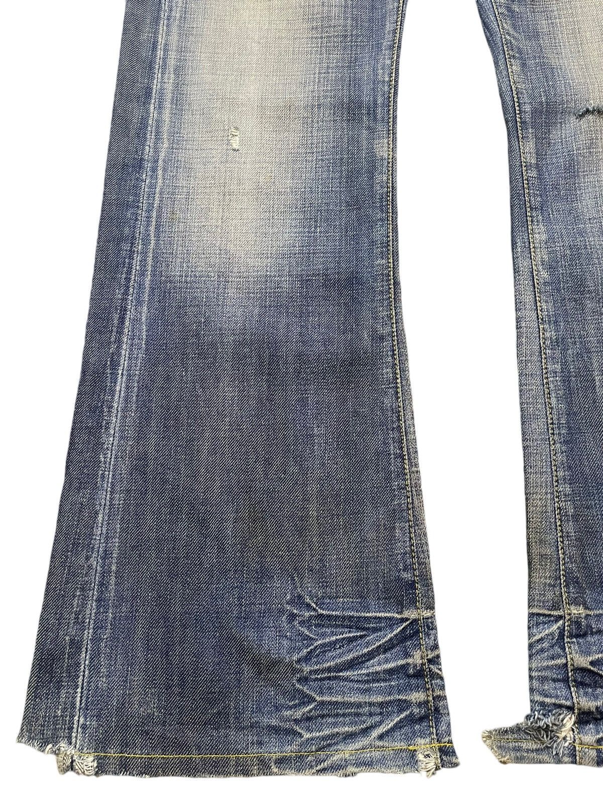 Energie Vintage Italian Energie Blue Faded Wash Distress Flare Jeans Size US 30 / EU 46 - 7 Thumbnail