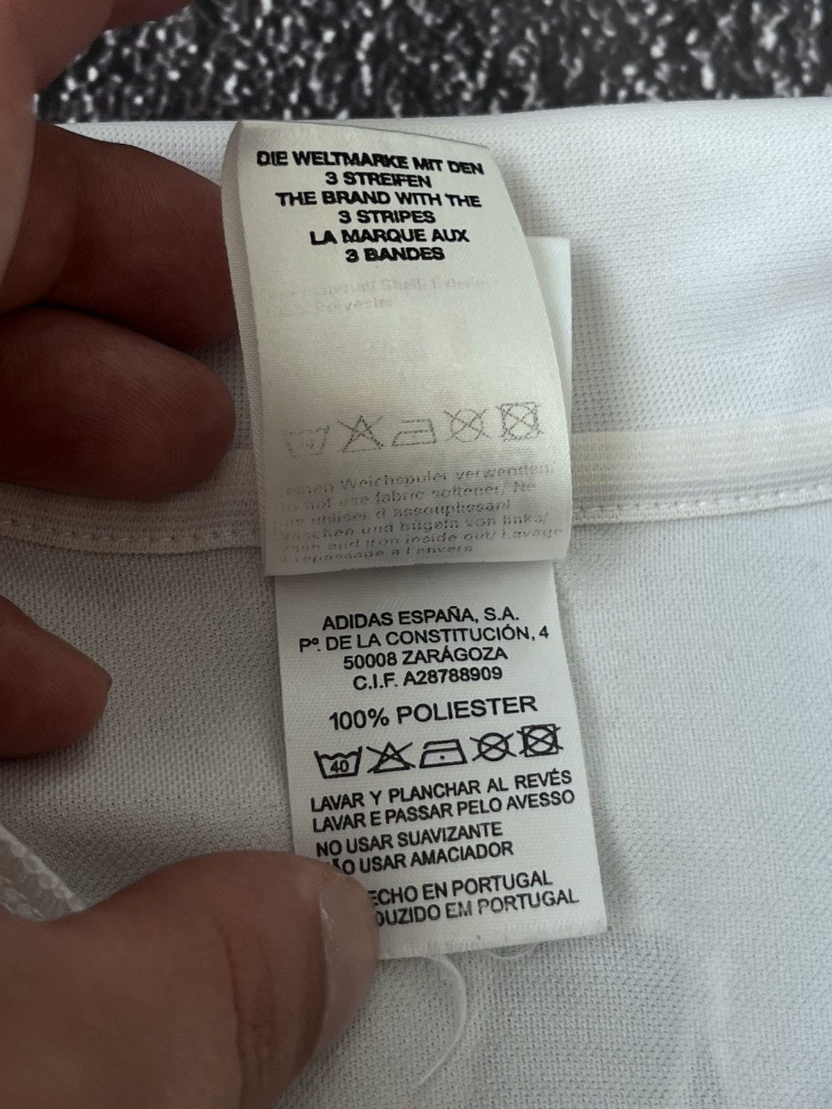 Adidas Vintage Adidas Real Madrid #7 RAUL 00’s Football Jersey Size US M / EU 48-50 / 2 - 18 Thumbnail