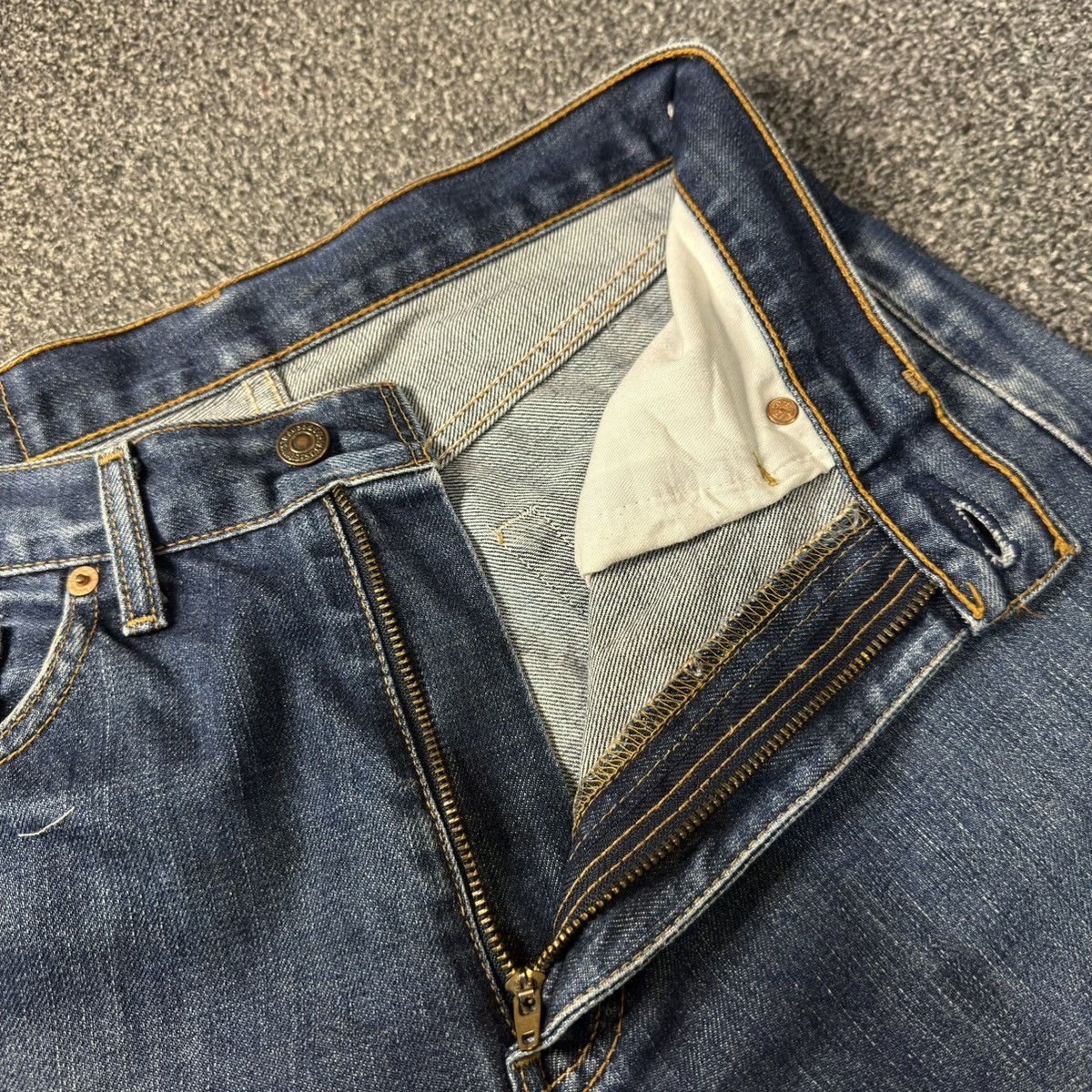 Levi's Vintage Clothing 🔥🇯🇵 Vintage 90s Levis 512 Distressed Flared Baggy Denim Jeans Size US 31 - 14 Thumbnail