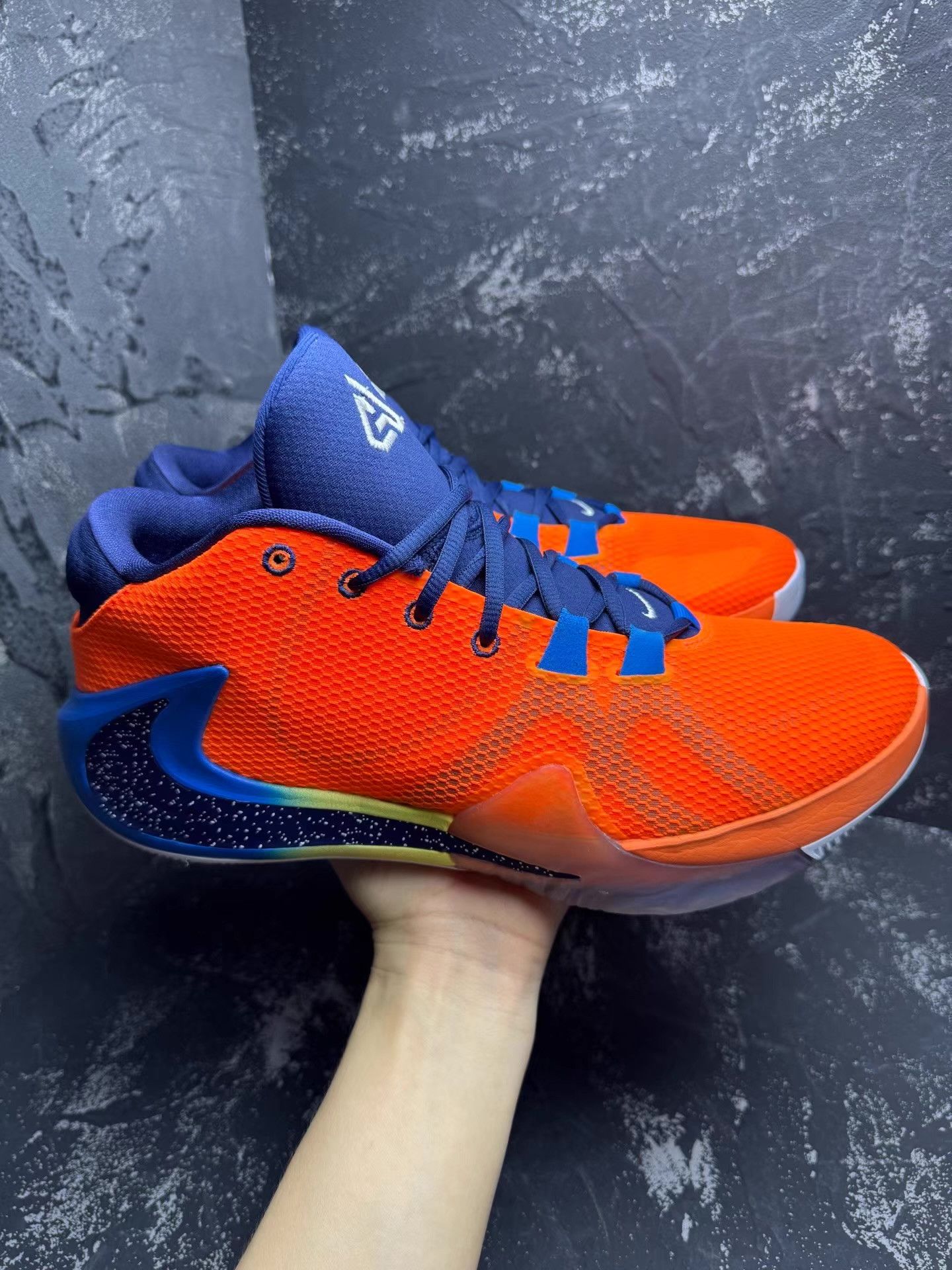 Nike Nike Zoom Freak 1 Blue Orange Q10 Size US 10.5 / EU 43-44 - 3 Thumbnail