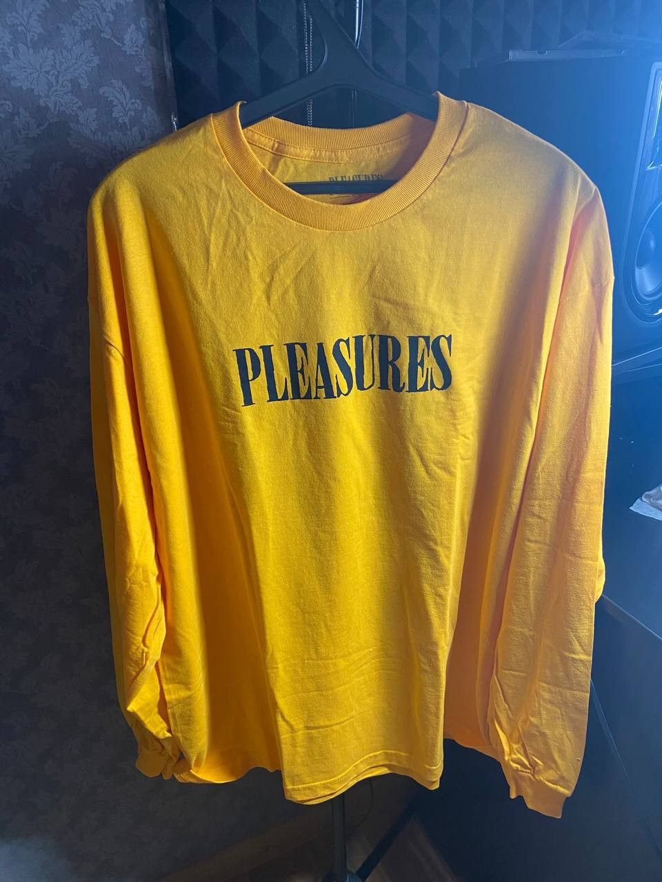 Pleasures Pleasures - Tickle Logo LS Size US XXL / EU 58 / 5 - 1 Thumbnail