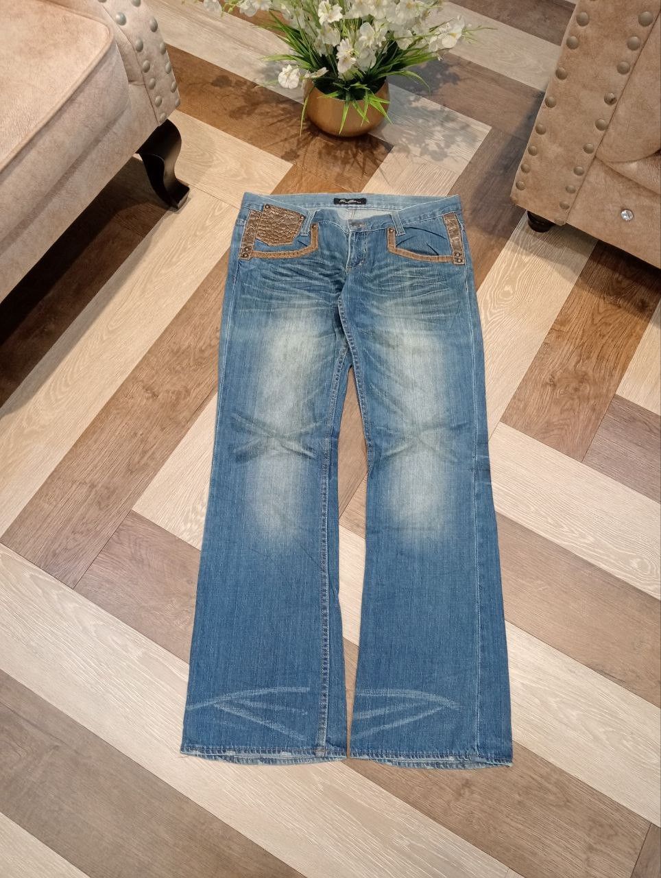 Japanese Brand JAPANESE ROOT THREE BLUE DENIM FLARED PANTS Size US 34 / EU 50 - 1 Thumbnail